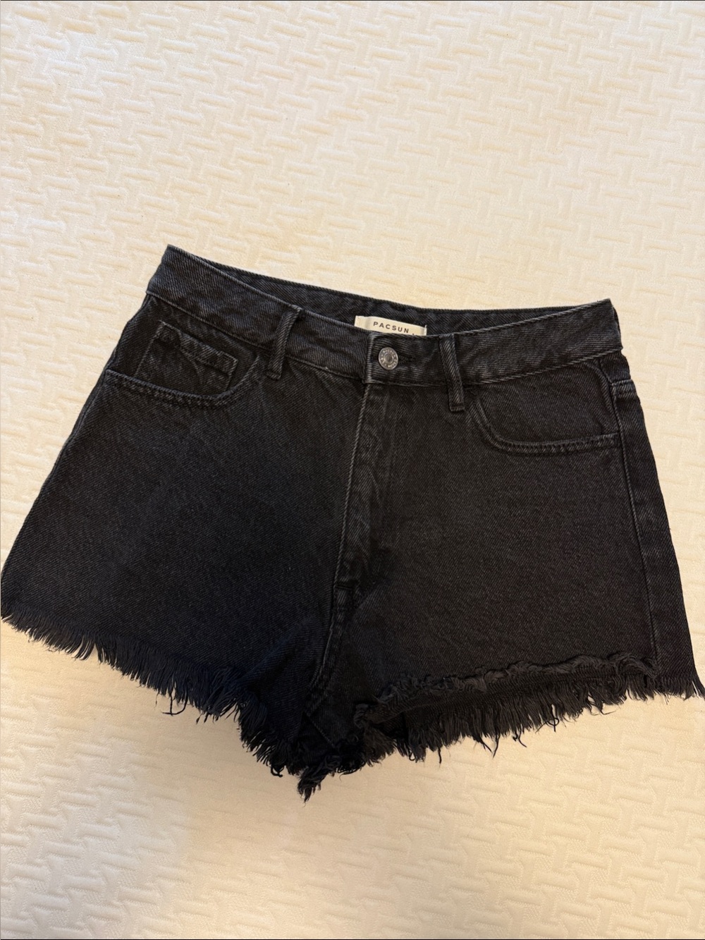 PacSun Black High-Rise Festival Frayed Hem Denim Shorts Size 26